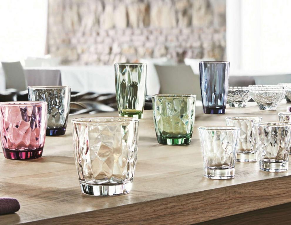 Explore the elegance of our glass/and crystalware